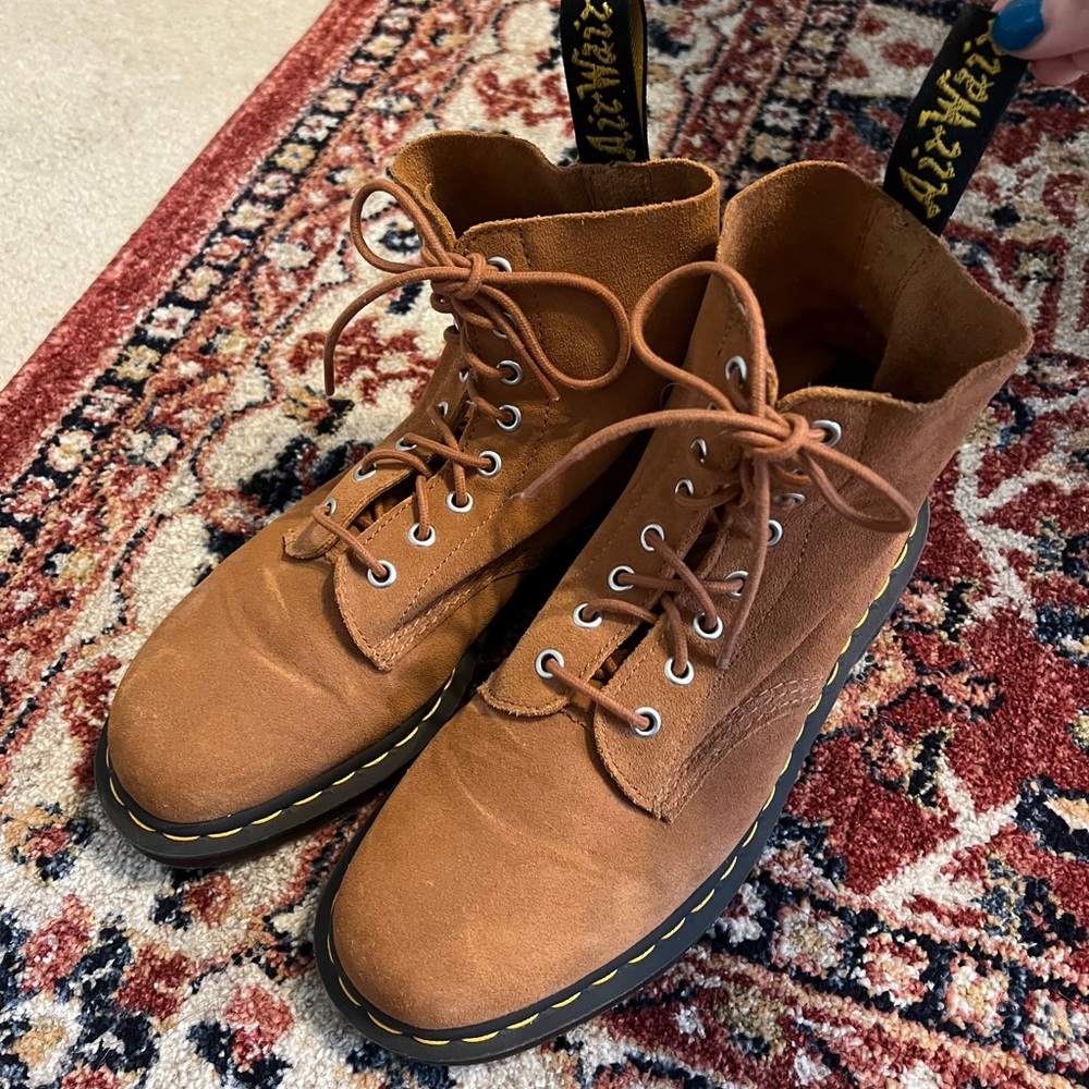 Suede Doc-Marten Boots🤎